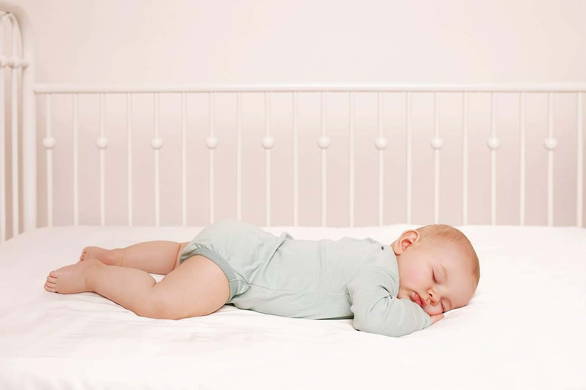 Crib Fitted Sheet by Pure Bamboo, Genuine 100% Organic Viscose Derived from Bamboo, Luxuriously Soft, Ultimate Cooling (photo 4)
