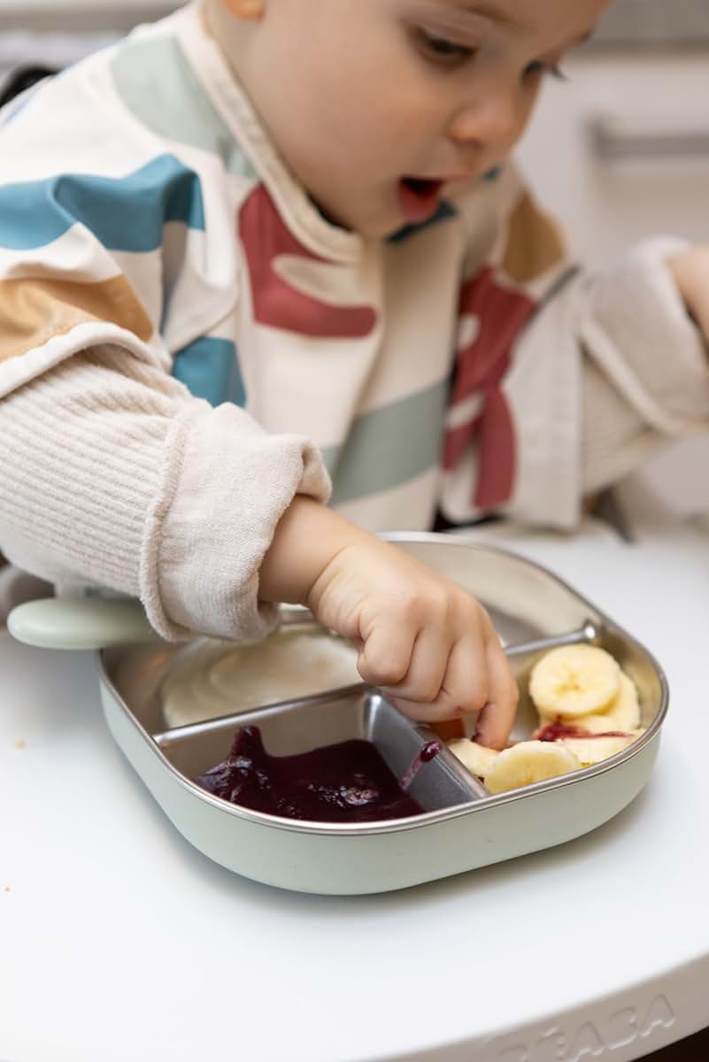 Béaba BEABA Microwave Sage Stainless Steel Divided Plate with Silicone Sleeve, Baby Plates and Toddler Plate, Baby (photo 4)