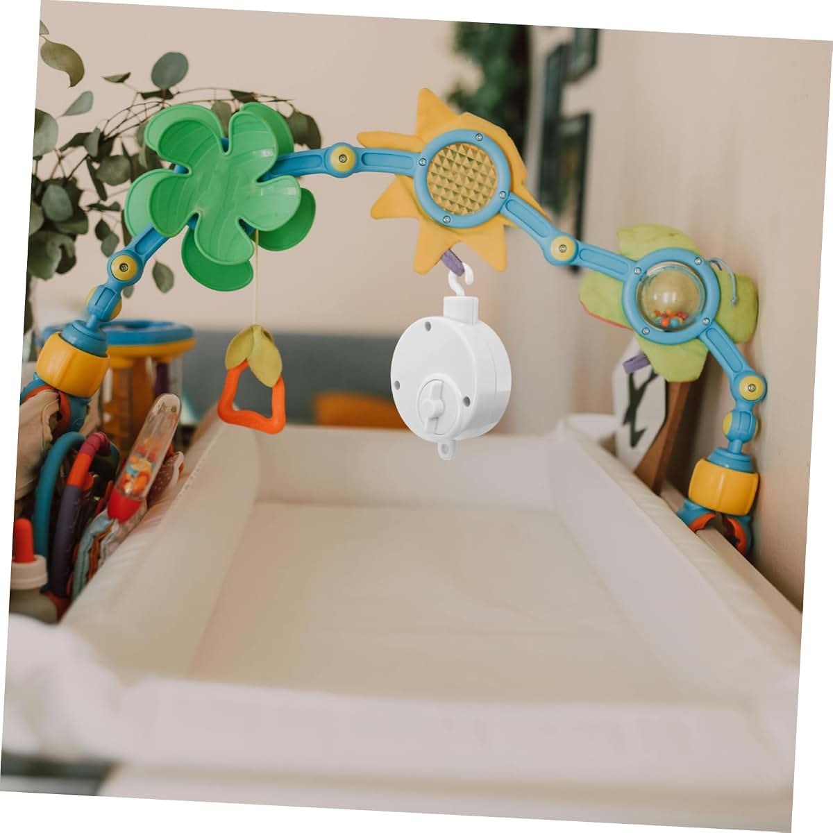 BabyOneStop Crib Musical Box Hanger With Rotating Hook And Light Modes