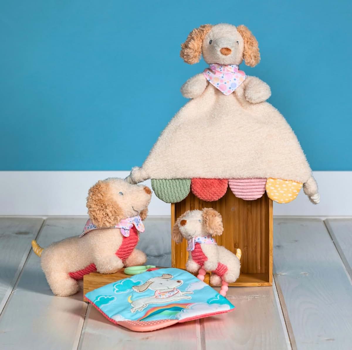 Mary Meyer Crinkle Teether Toy with Dachshund Applique
