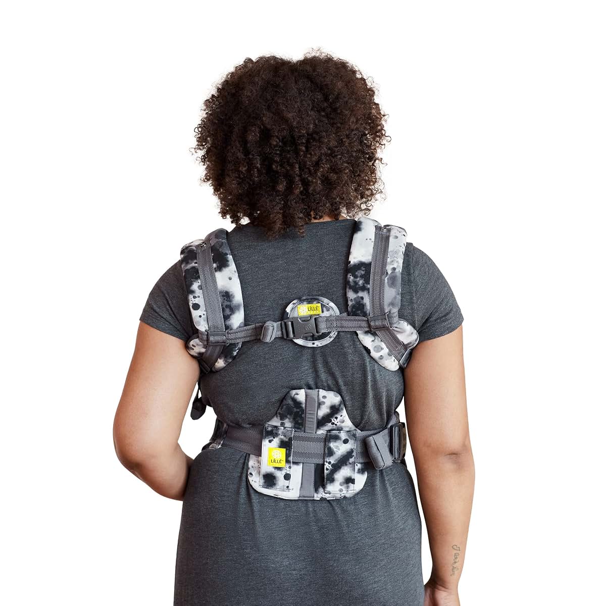 LÍLLÉbaby Complete Airflow Deluxe 6-in-1 Baby Carrier in Galaxy Space Dye (photo 4)