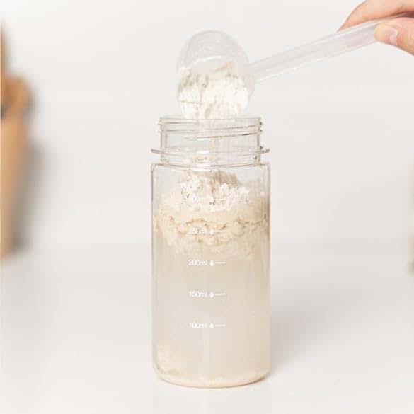 Kim's Table Shaker Bottle 350ml – Compact Portable Mixing Cup (photo 3)