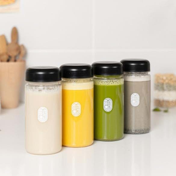 Kim's Table Shaker Bottle 350ml – Compact Portable Mixing Cup (photo 4)