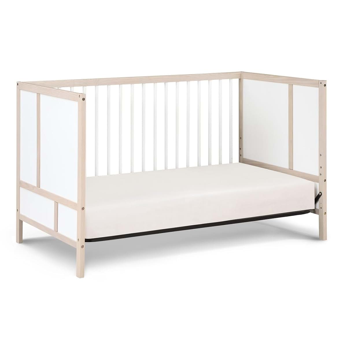 Suite Bebe Pixie Finn 3-in-1 Crib in Washed Natural/White (photo 3)