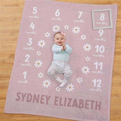 Personalization Universe Retro Daisy Personalized Baby Milestone Blanket (photo 2)