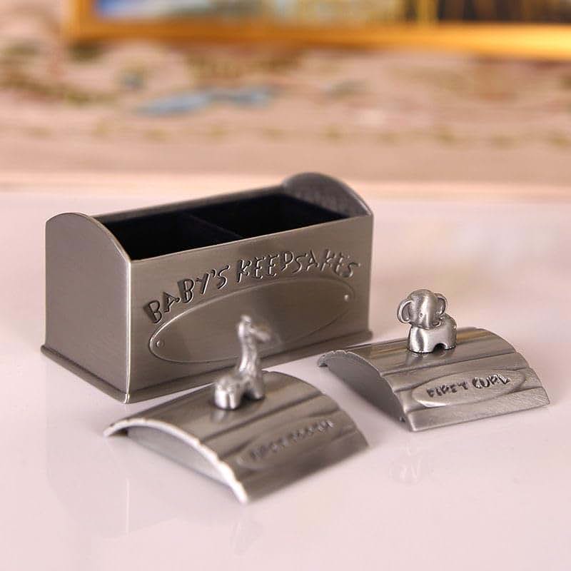 YUERBNC Vintage Silver Baby Keepsake Box With Giraffe And Elephant Figurines (photo 2)