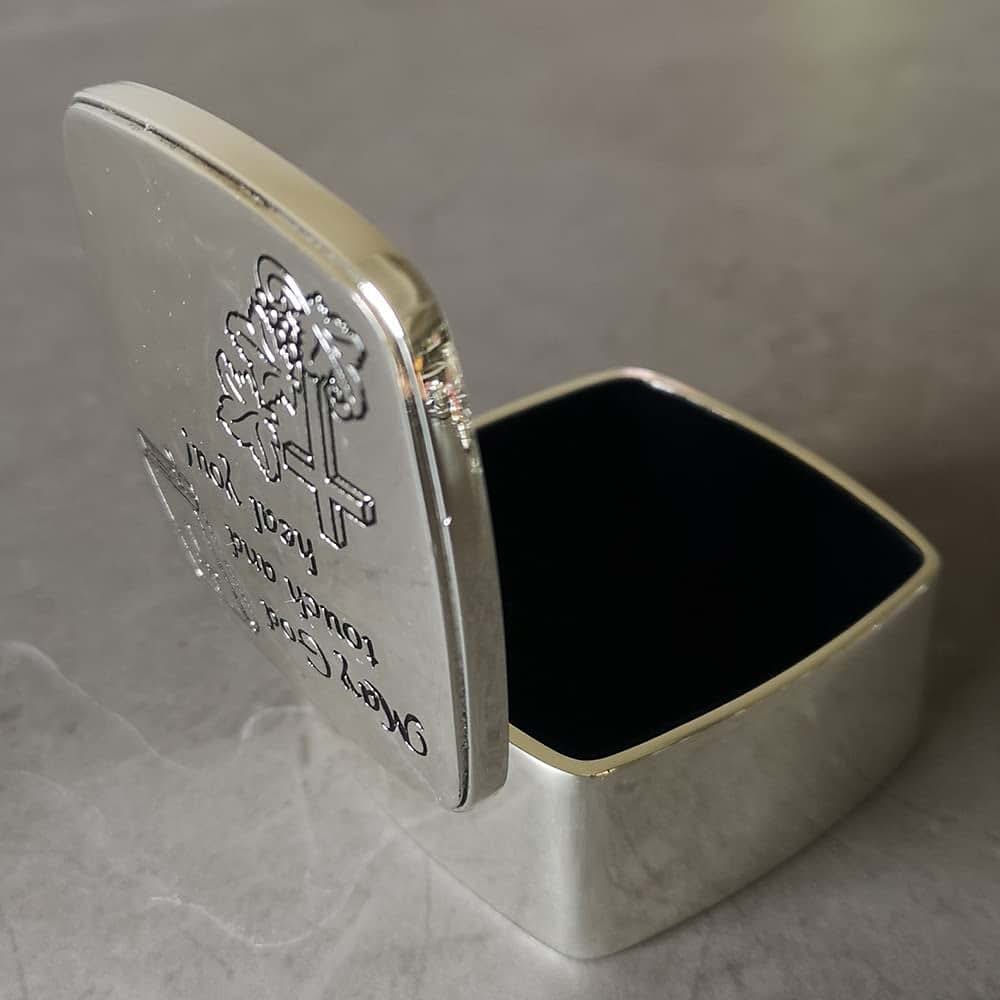 Unisaches Holy First Communion Keepsake Box Silver Baby Jewelry Gift 2.4 * 2.6 * 1.3in (photo 2)
