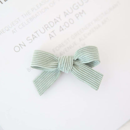 BabyOneStop 1 Pairs Handmade Headwear Girls Hair Accessories Baby Girls Corduroy Bow Hair Clip (Yellow + Green)