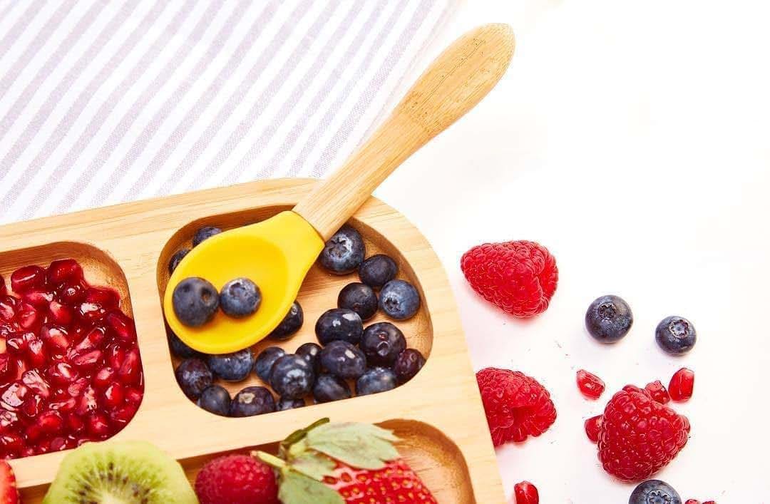Youkoo Kitchen Bamboo Toddler Stay Put Dish and Weaning Set (photo 4)