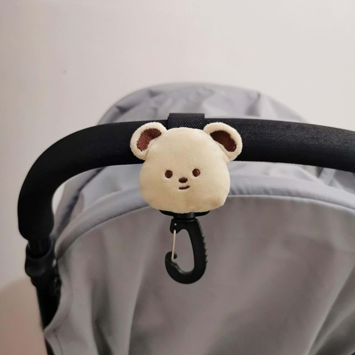 CHENGBEI Bear Baby Stroller Hooks Buggy Organizer Clips with 360 Degree Pram Design (photo 4)