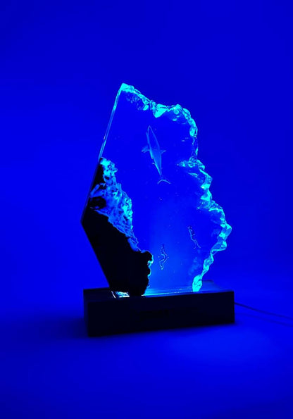 DiscoverSharks Great White LED Ocean Night Lamp - Resin Decor for Desk or Bedroom