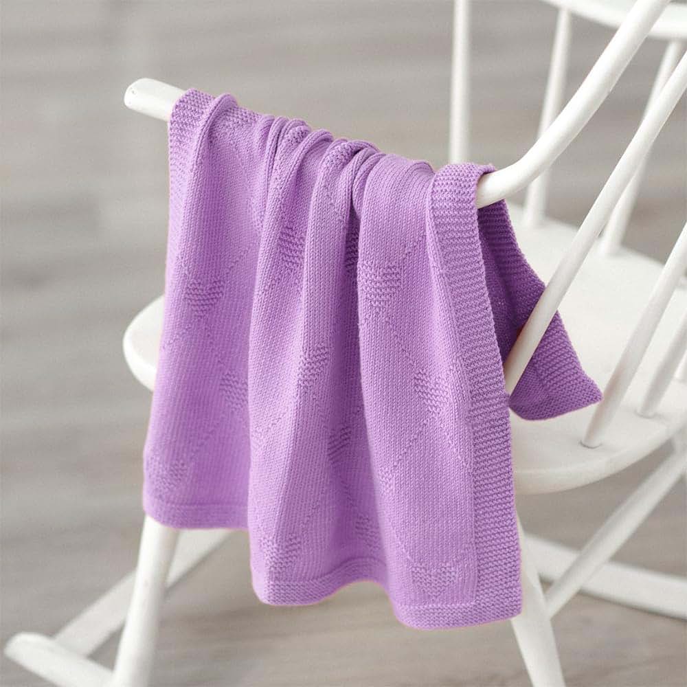 LullabyMall Baby Knit Blanket With Embossed Heart Pattern In Beige (photo 4)