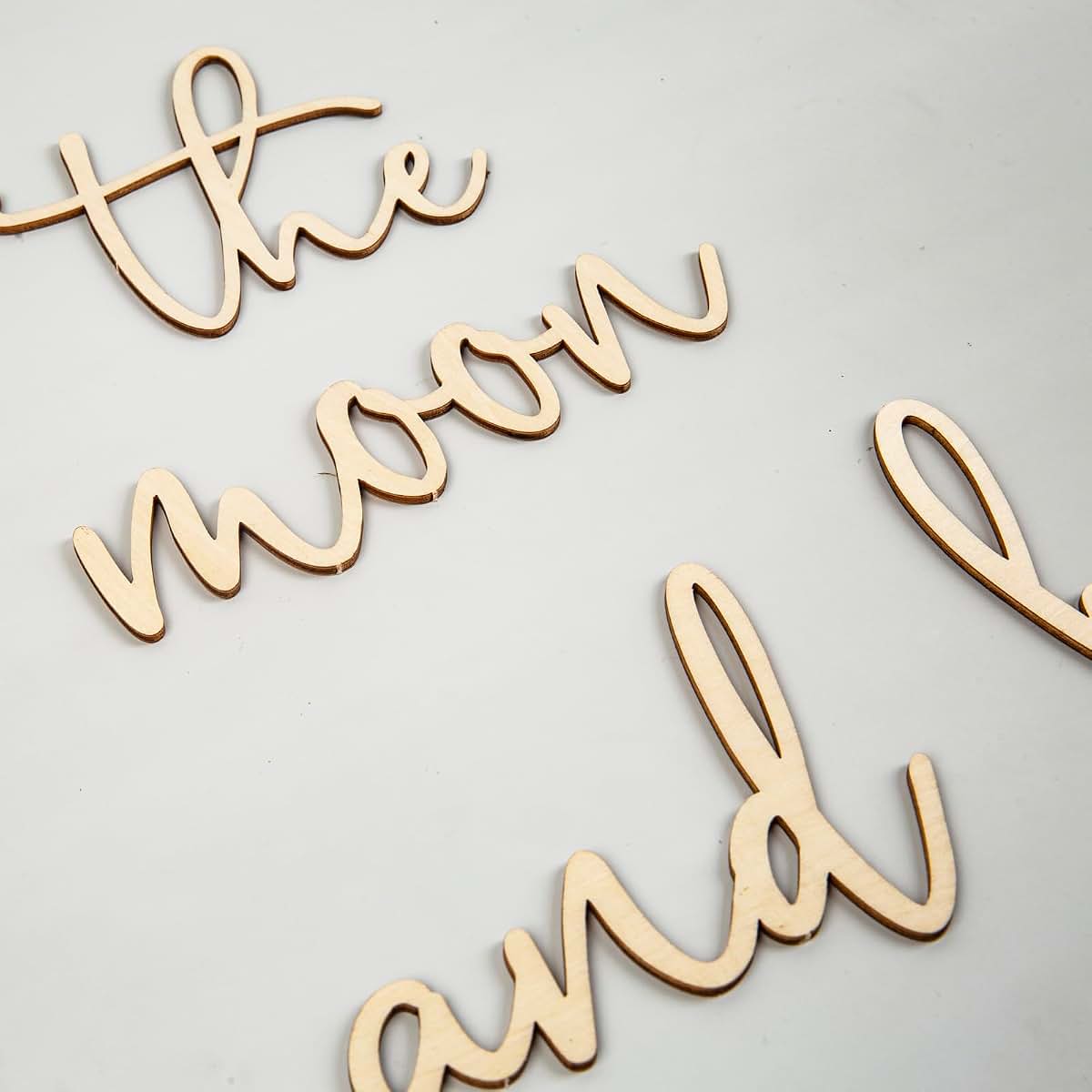 Lintran Wooden 3D Wall Quote Decor - 'To The Moon And Back' With Moon And Stars Set - Unique Wall Decoration For