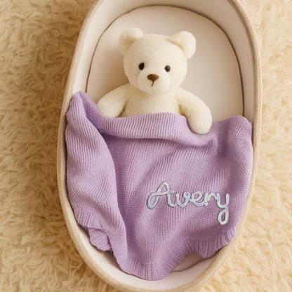 LullabyMall Personalized Knit Blanket With Hand Embroidered Name (photo 3)