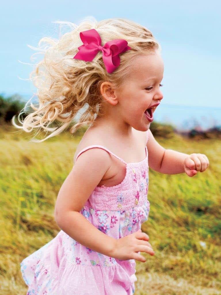 Wee Ones Heart Print Grosgrain Hair Bow with No-Slip Clip