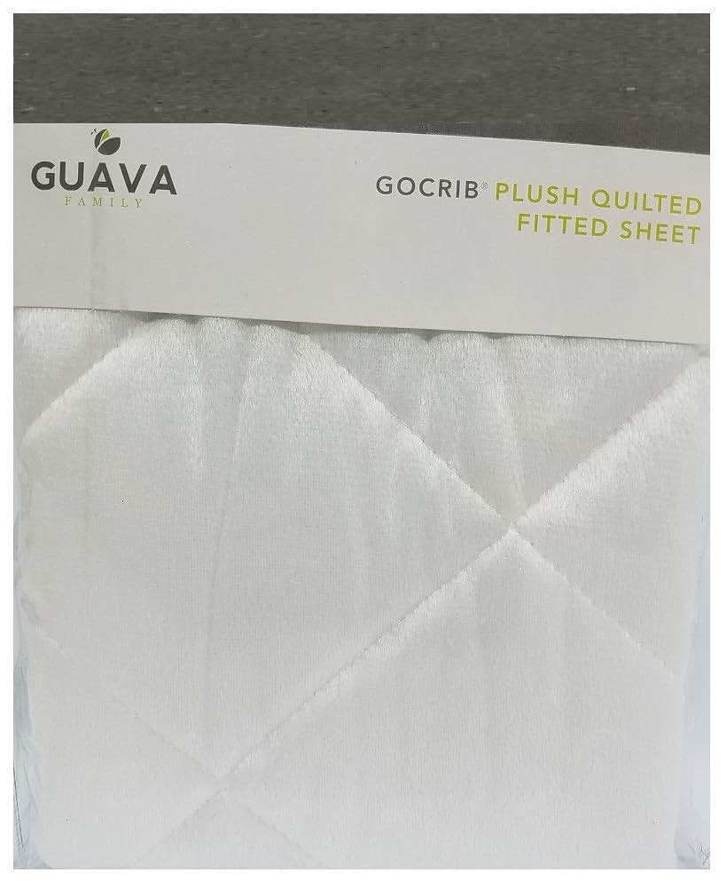 ARAMANTO Guava Family GoCrib Plush Quilted Sheet (photo 3)