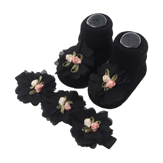 XAGMODSHN Newborn Headband And Socks Set With Lace Flower