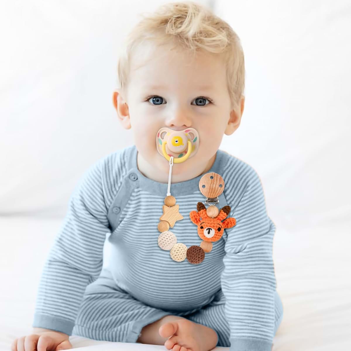 LSTRAGY Deer Pacifier Clip Holder for Soothers and Teethers