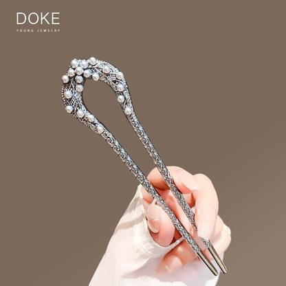 Elegant Pearl Leaf U-Shaped Hair Stick for Women