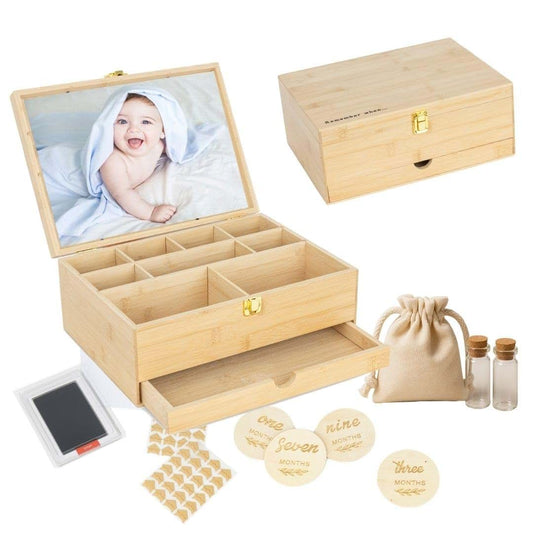 The Conscious Mom Bamboo Baby Keepsake Box with 5 Memory Items