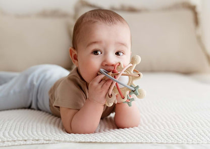 Giligums Cosmo Silicone Baby Rattle Teether - Multicolor (photo 2)