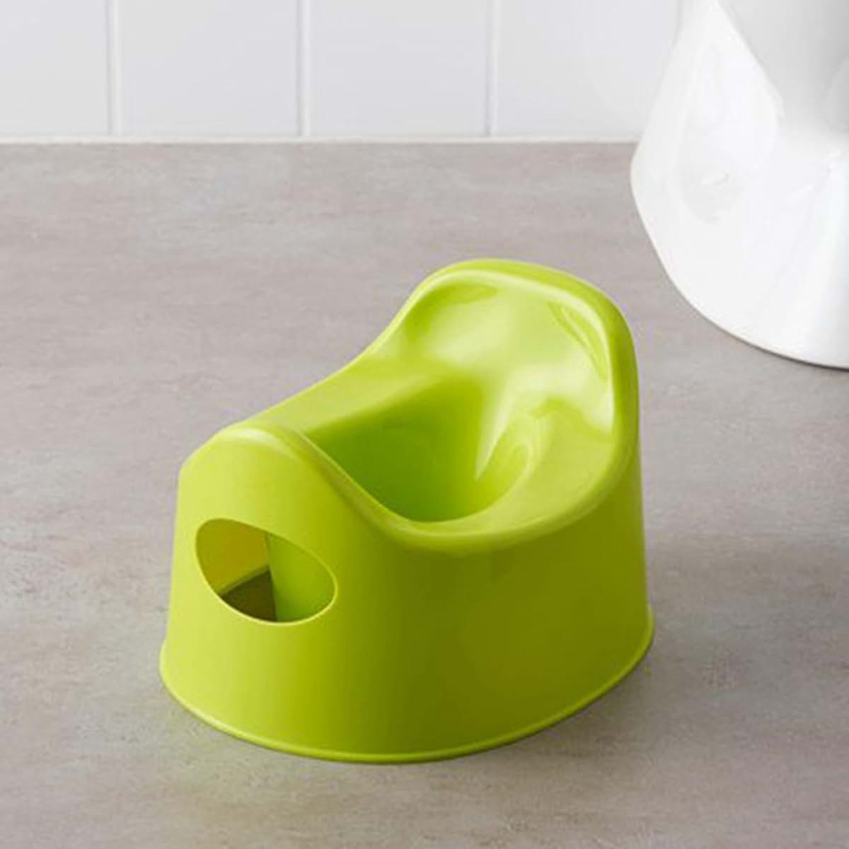 Macimo Portable Travel Potty for Kids and Children