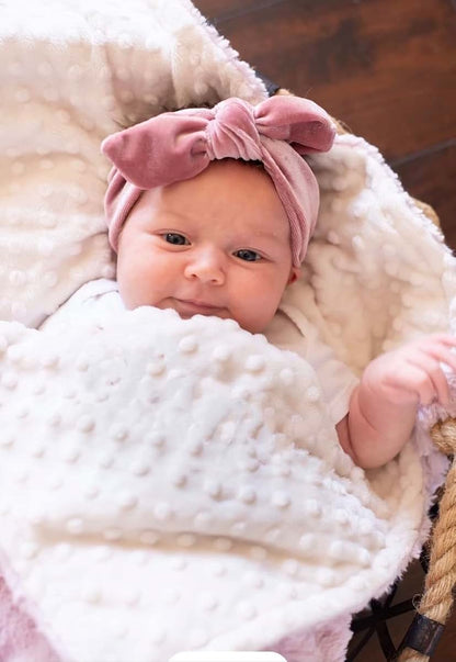 Buttzo Baby Blanket For Newborns And Toddlers, Minky Dot Reversible Design (photo 4)
