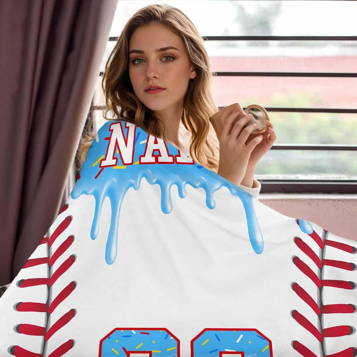 PrintMyWay Personalized Flannel Blanket For Kids With Custom Name (photo 4)