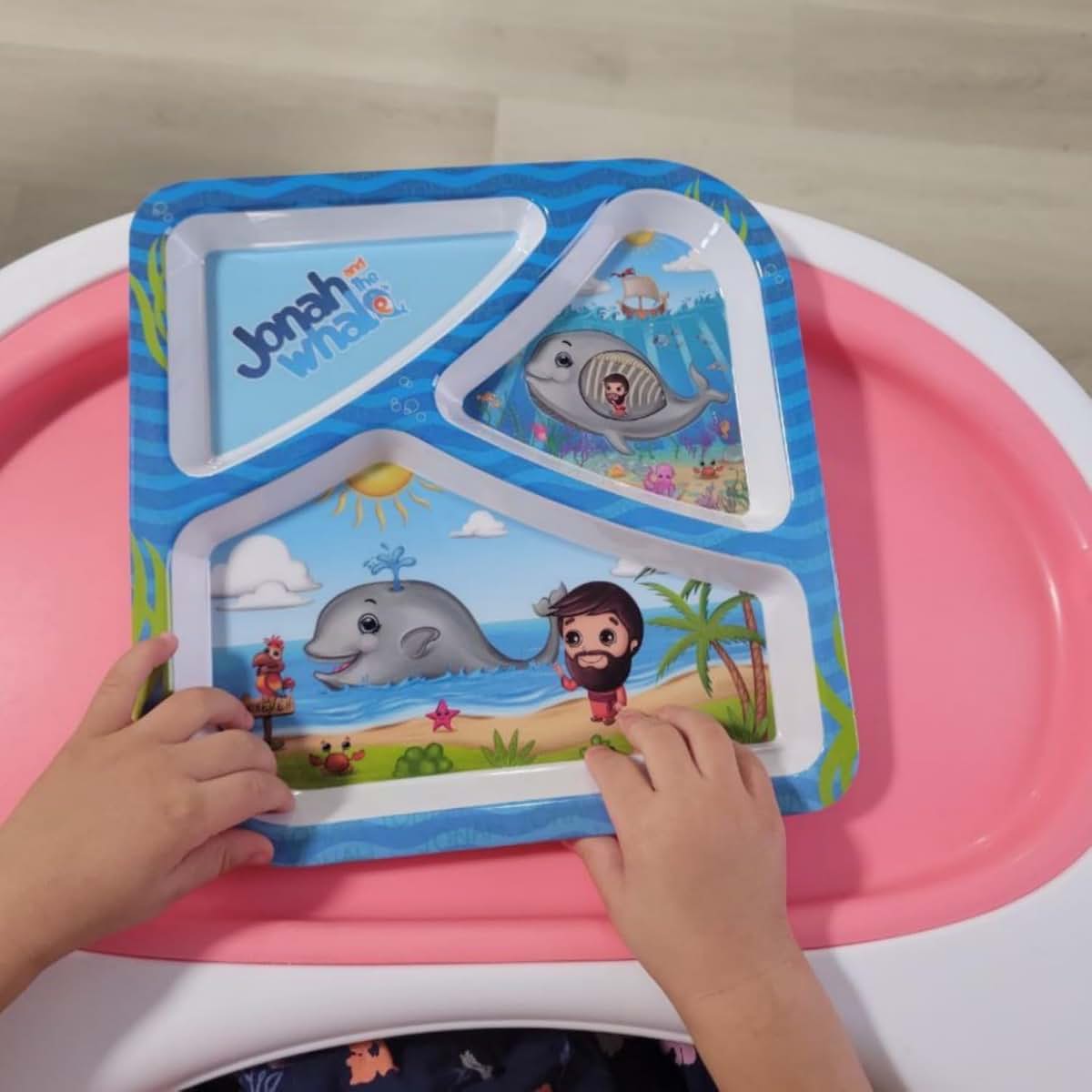 He Loves Me Kids Jonah and the Whale 4-Piece Feeding Set (photo 3)