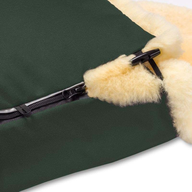 Hofbrucker Luxury Nostalgic Merino Lambskin Stroller Footmuff in Green (photo 4)