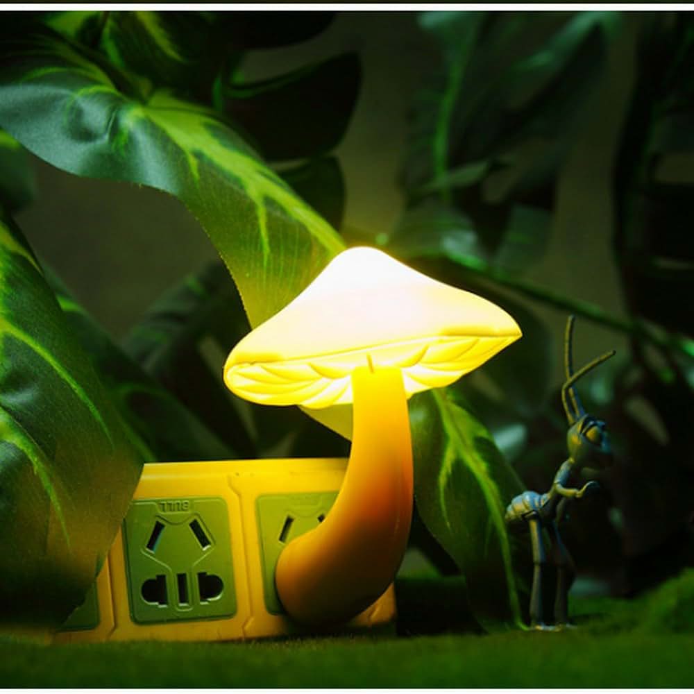 TATEELY Mushroom Night Light, Yellow Plug-In LED Lamp (photo 2)
