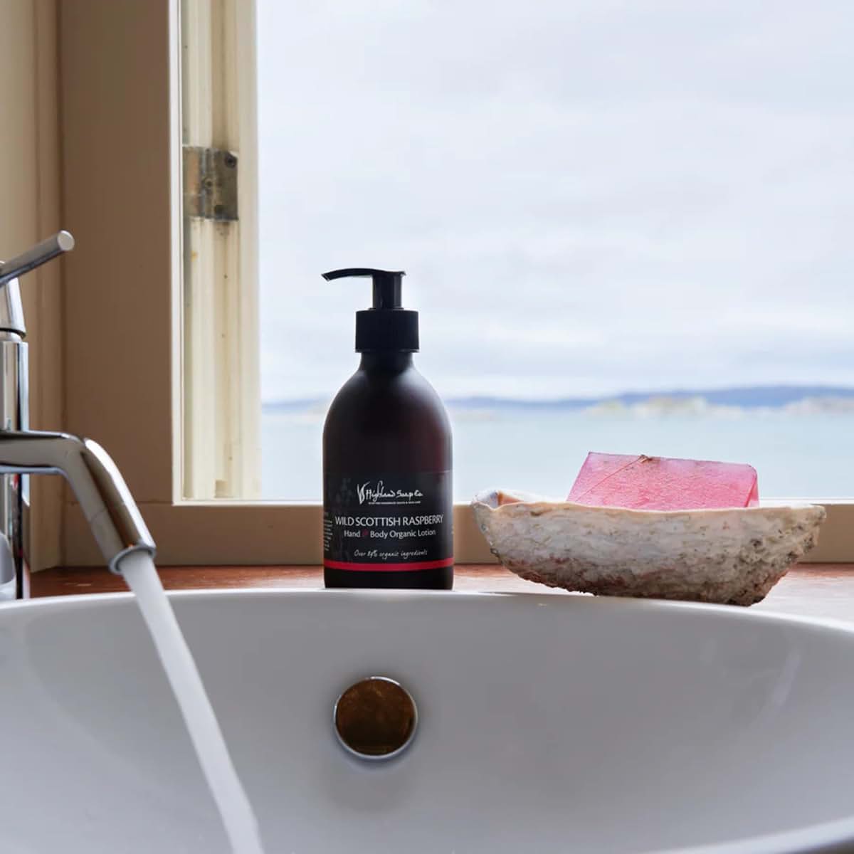 Highland Soap Co. Hand & Body Lotion, Wild Scottish Raspberry (photo 2)
