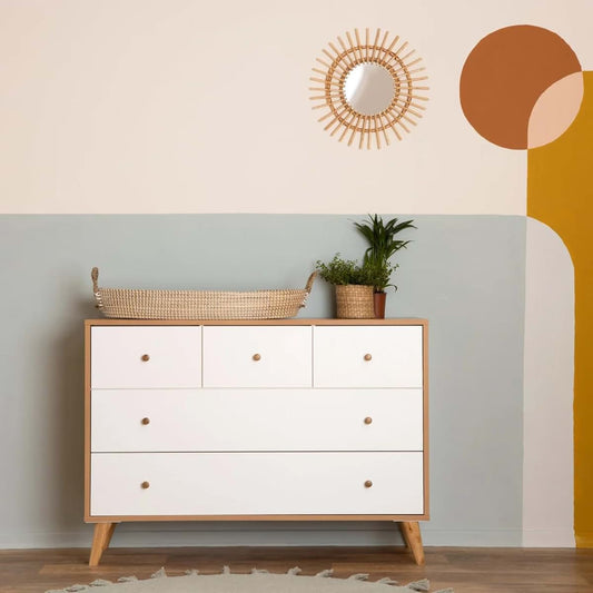 dadada Austin 5-Drawer Dresser for Nursery, Baby Safe Finish, White/Red Oak