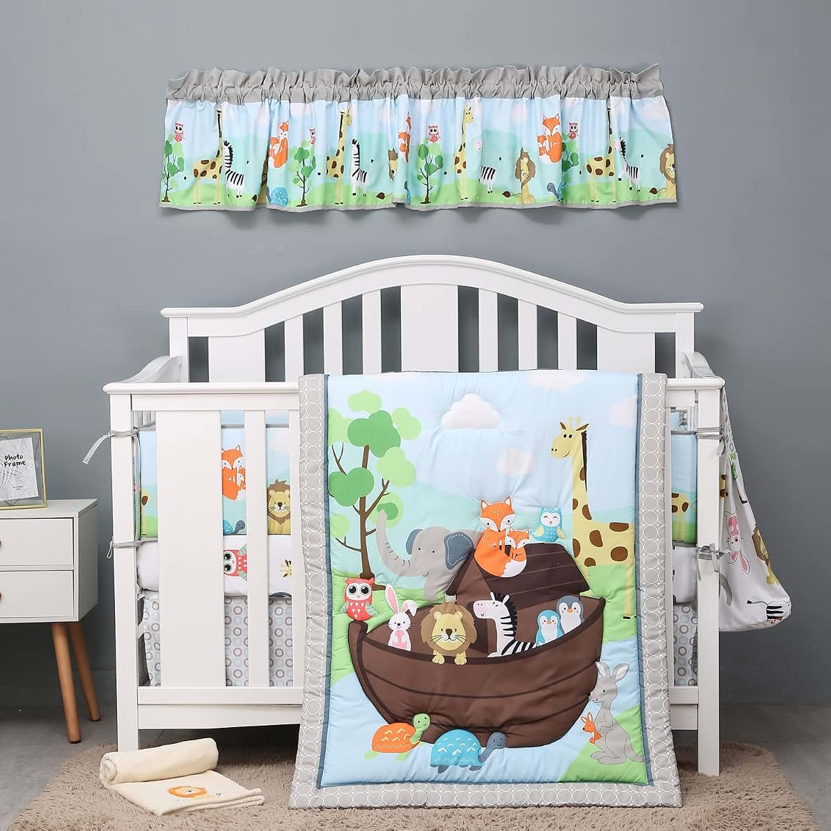 CribMATE Animal Pattern Nursery Crib Diaper Stacker Storage Bag (photo 4)