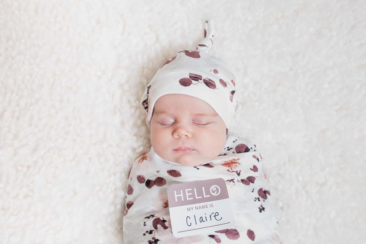 Lulujo Birth Announcement Hat And Swaddle Set