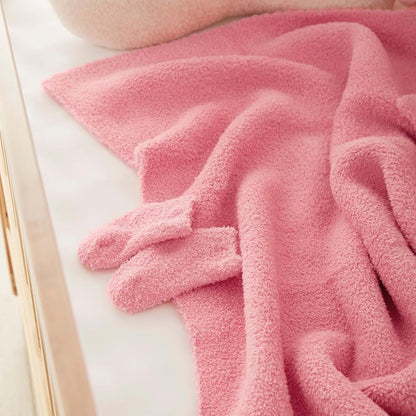BabyOneStop Coma Inducer Baby's First Blanket With Socks In Pink