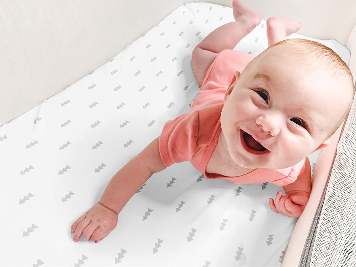 BaeBae Goods Premium Bassinet Fitted Sheet Set, 4 Pack Chevron Grey