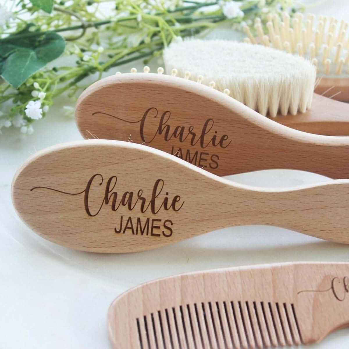 Zymech Personalized Newborn Wool Brush And Wooden Comb Set (photo 2)