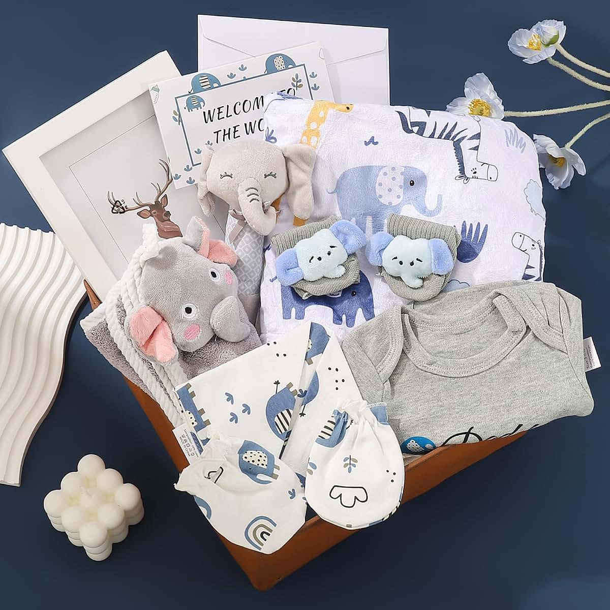 Rieltec Newborn Baby Boy Gift Set With Blanket And Essentials (photo 2)