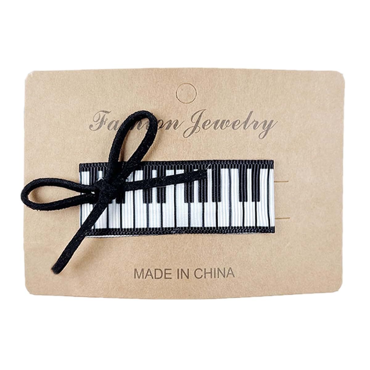 Xagmodshn Musical Note Hair Clip With Sequins And Pearls