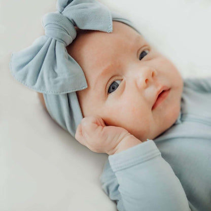 Kyte Baby Rayon Made From Bamboo Bow in Fog, 6-12 Months