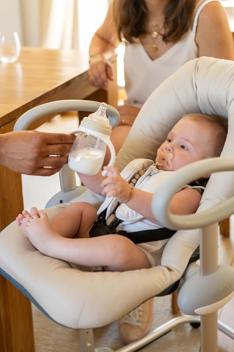 Béaba BEABA 2-in-1 Baby Bottle to Transition Sippy Cup, No Spill Sippy Cup, Includes Removable Handles, Silicone Baby (photo 2)