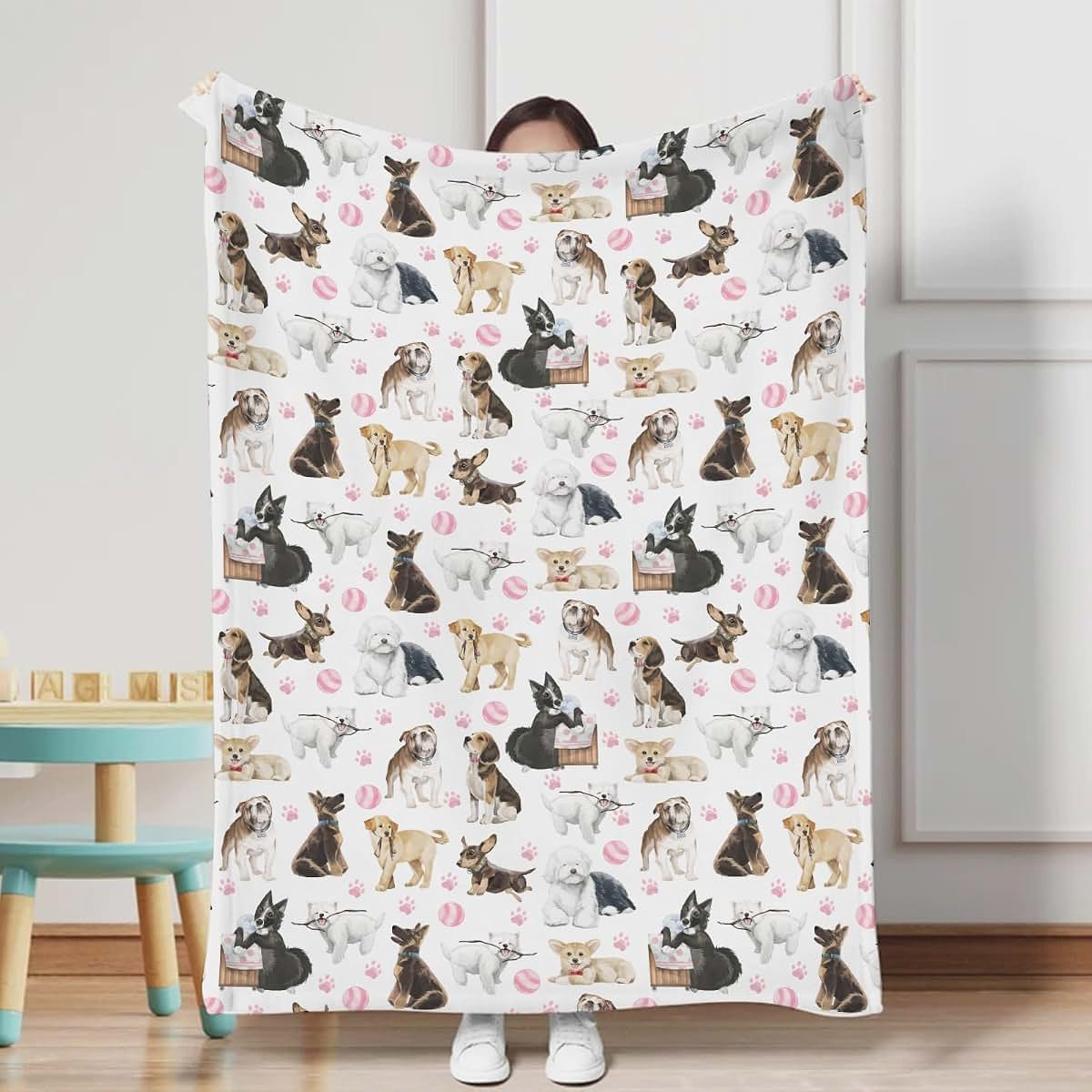 BabyOneStop Cute Dogs Print Flannel Baby Blanket