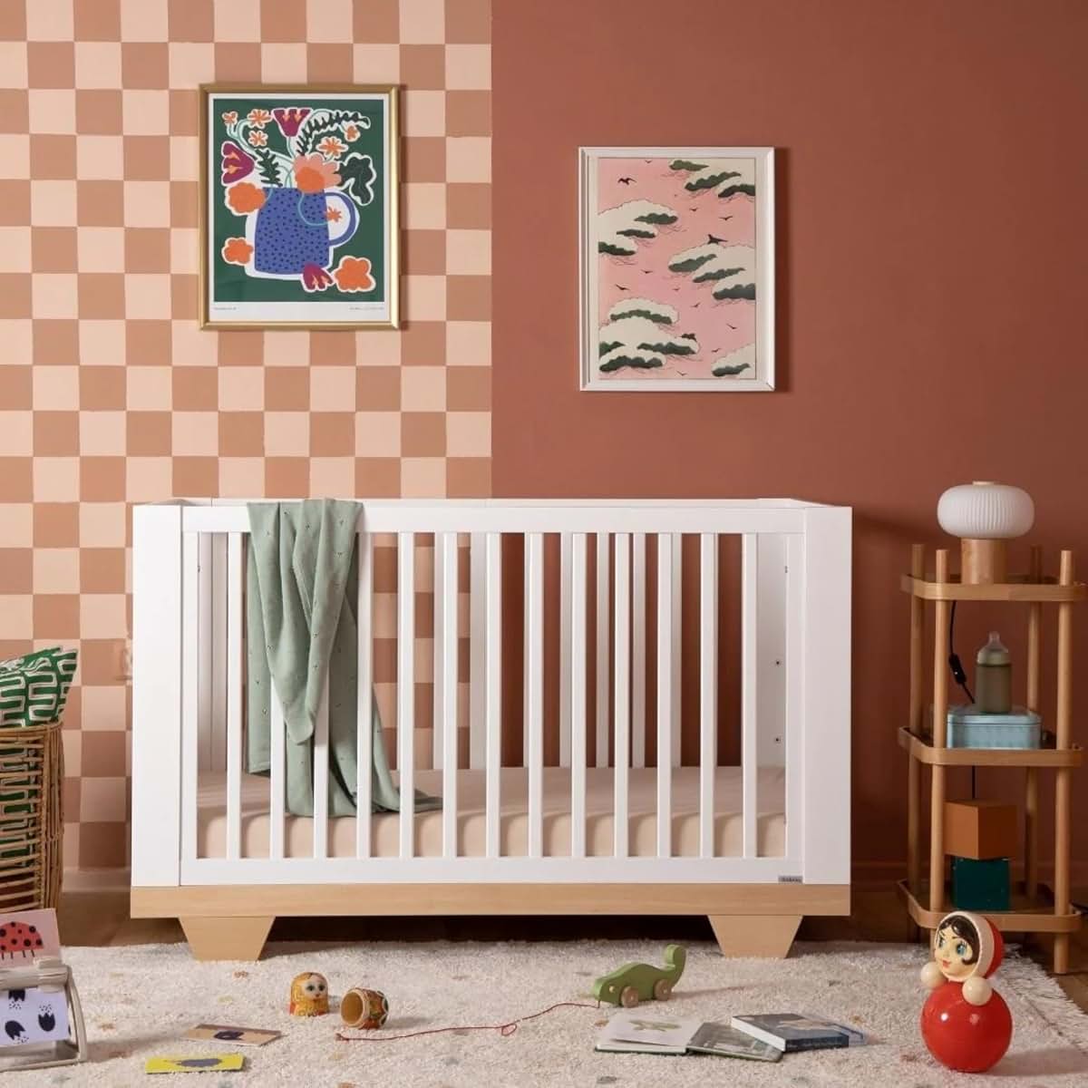Dadada Baby Spirit 8-in-1 Convertible Crib in Beechwood