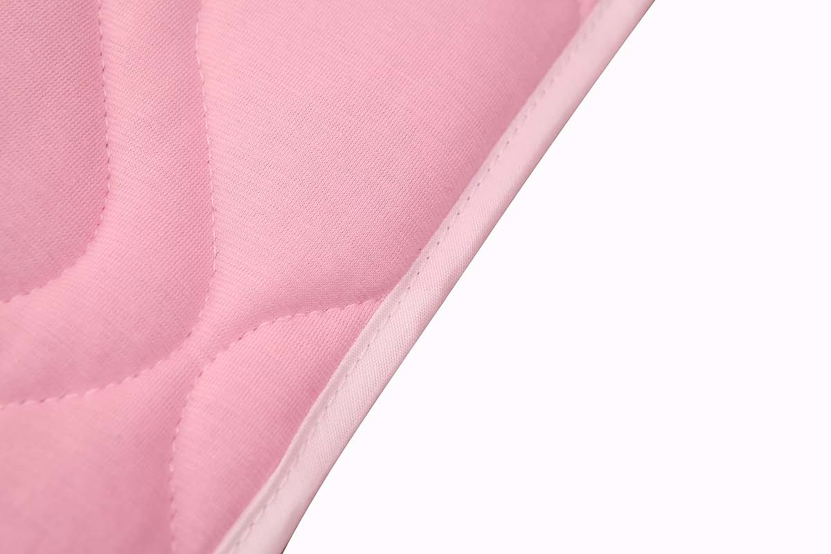 Abstract Quilted Portable Crib Bib Sheet Saver 24.5" X 13" (2 Pack, Pink) (photo 3)