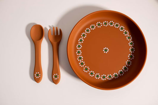 Anelia Co. Silicone Barro Mealtime Set With Suction Plate And Bowl