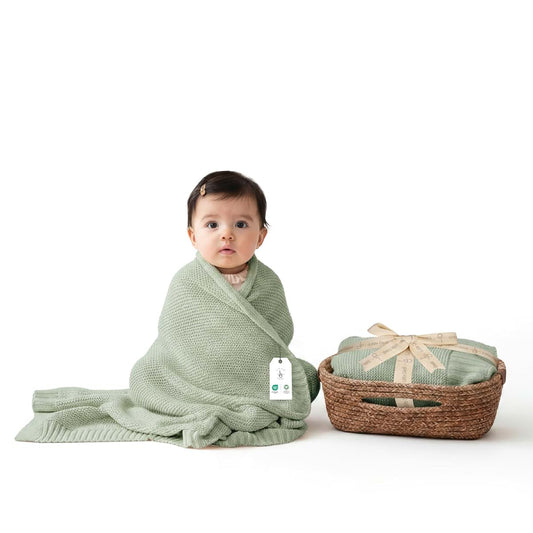 Little Dedi Organic Baby Blanket Gift Set with Basket, Lily Pad, 30x40 in