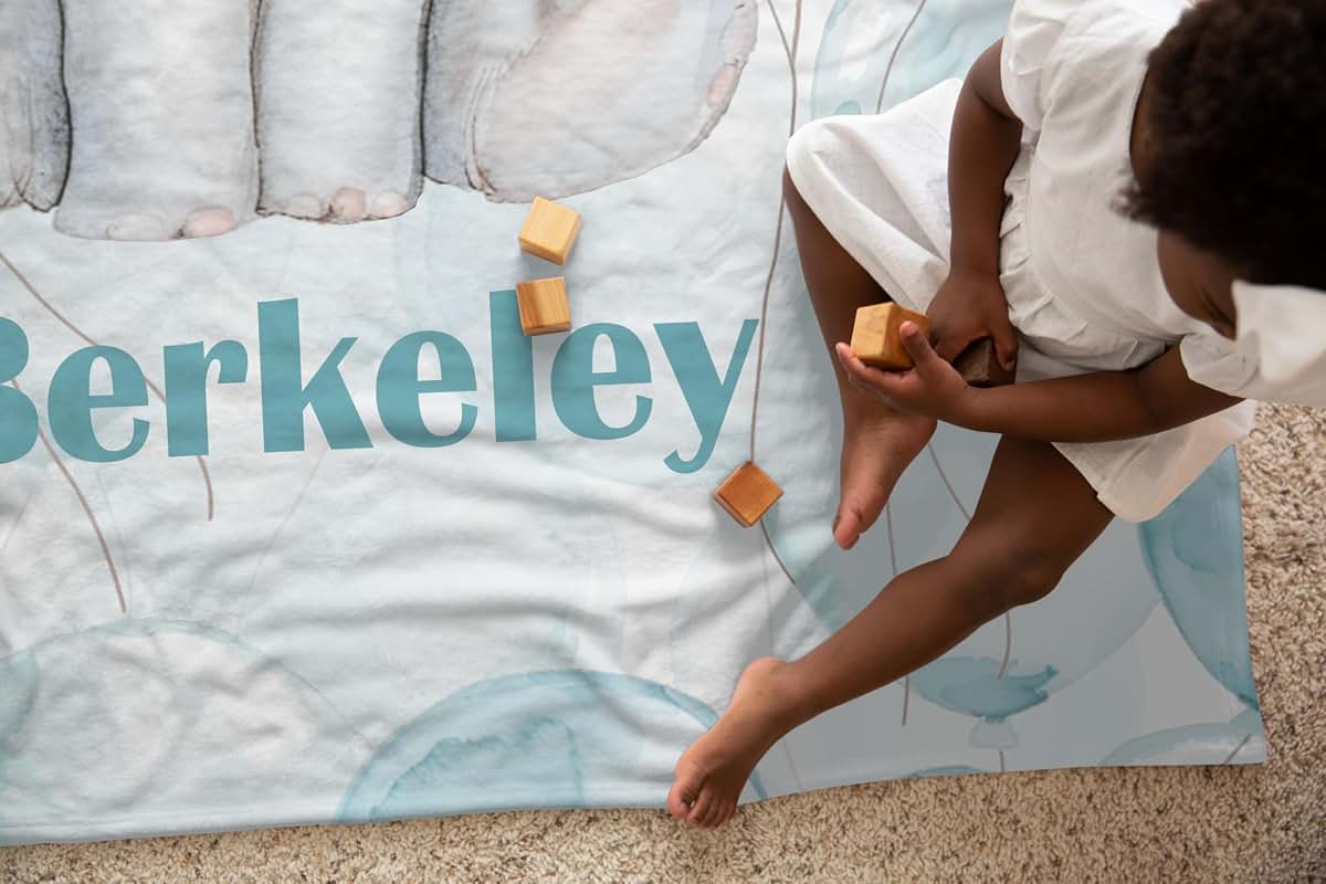Lovable Gift Co Personalized Elephant Blue Balloons Blanket (photo 3)