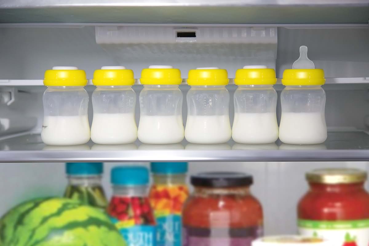Max Strength Pro Breastmilk Bottles, 6-Pack with Leak-Proof Lids, 6 oz