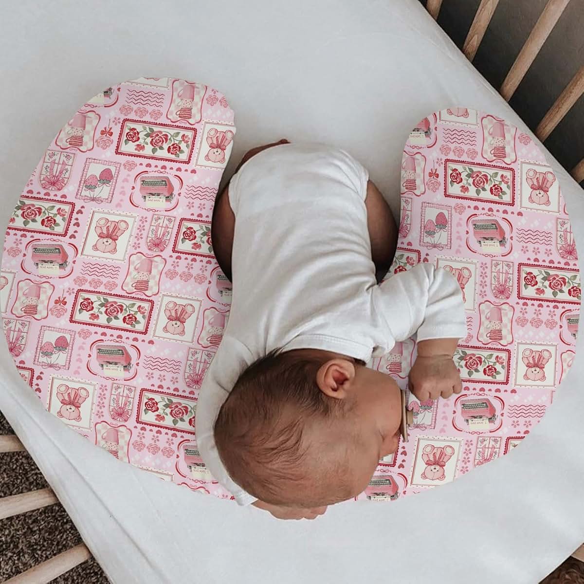 Selgkds Pink Preppy Valentines Frames Nursing Pillow Covers Pink Valentine Bear Roses Hearts Soft Stretchy Removable (photo 2)